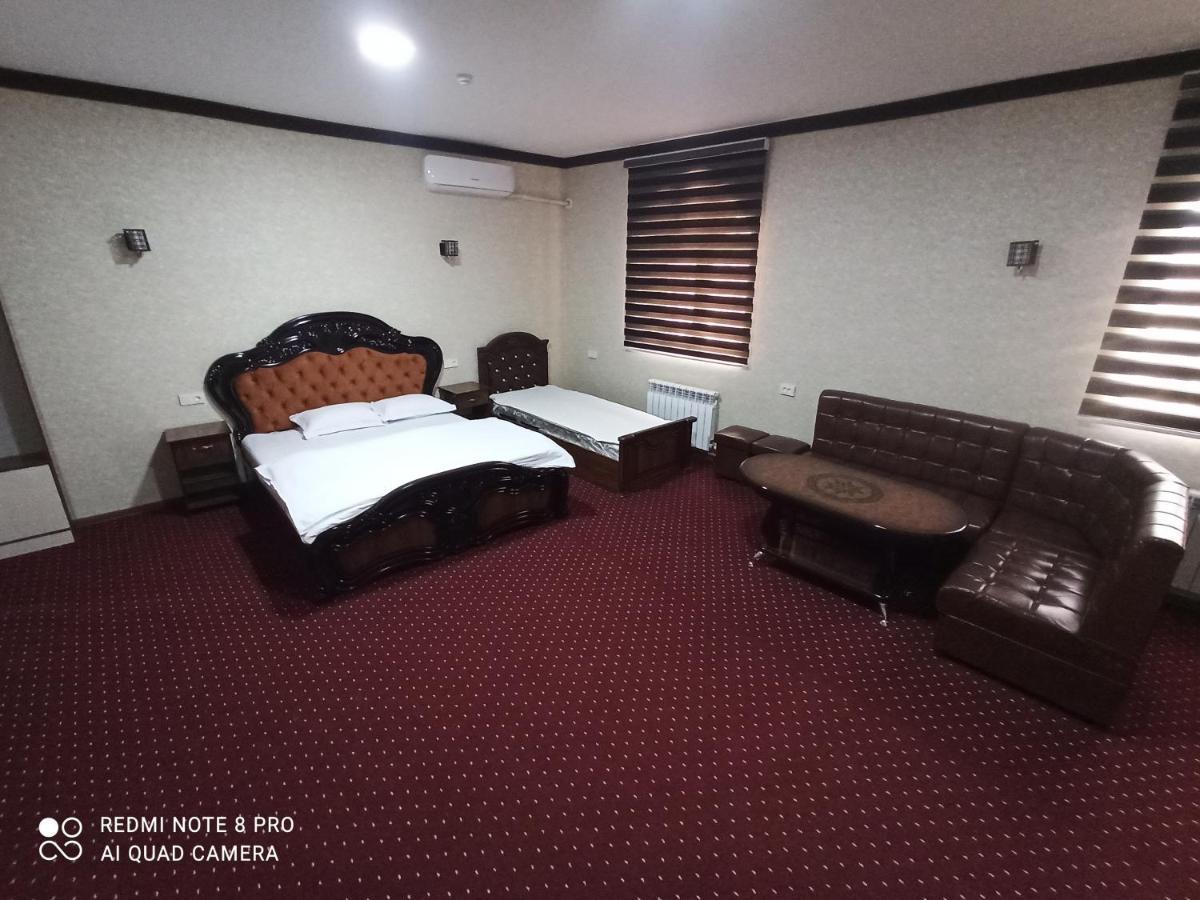 Mufarshox Hotell Buchara Exteriör bild